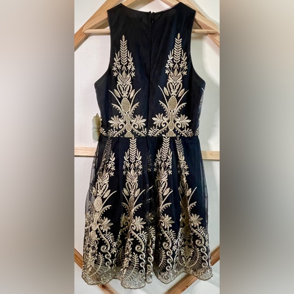 Altar’d State Black and Embroidered Gold Sleeveless Mini Dress Sz M - Picture 6 of 6